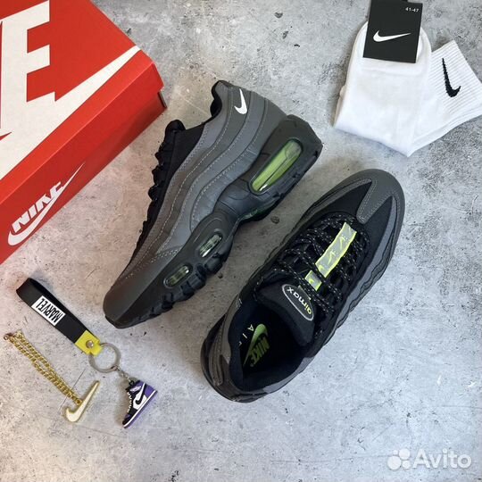 Nike Air Max 95 black grey 41-45 мужские кроссовки