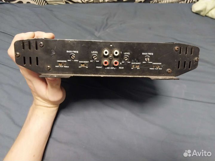 Автомобильный усилитель звука 4 канальный