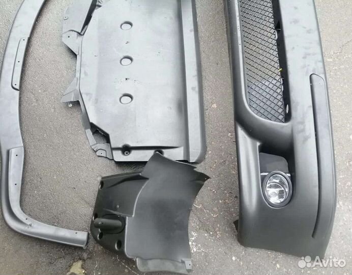 Бампер BMW 5 e39 M стиль