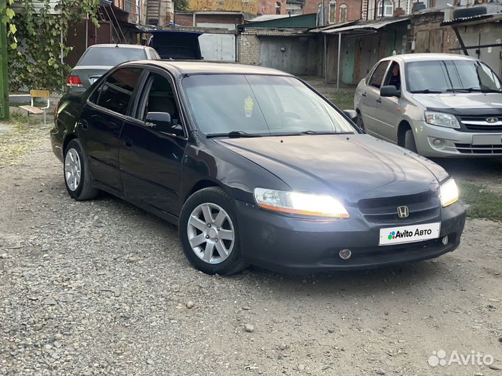 Honda Accord 2.3 AT, 1998, 214 000 км