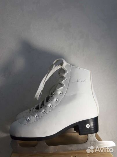 Коньки фигурные детские Nordway Nicole