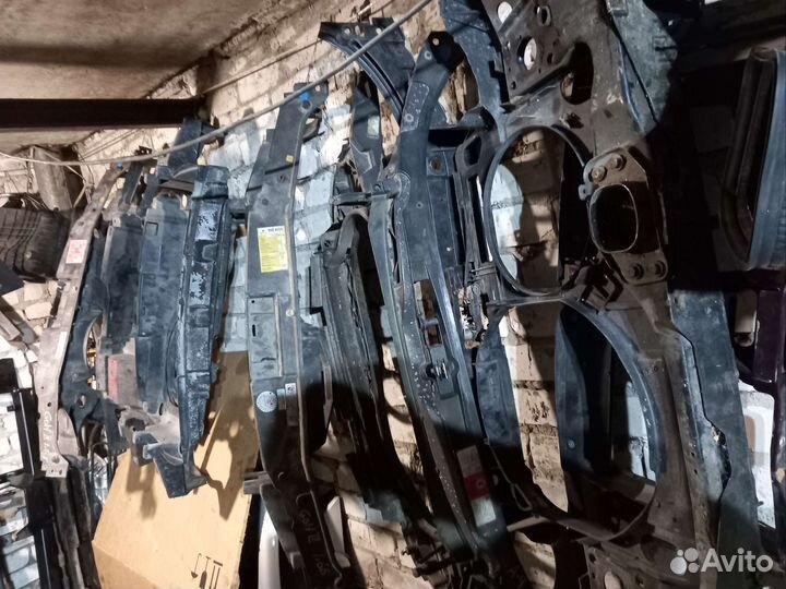 Передние рамки (телевизоры) для Ауди, VW