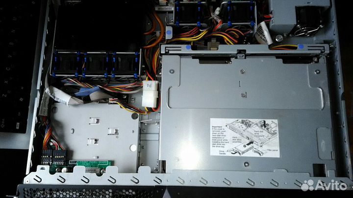 Сервер IBM System X3250 m2 и Smart ups 3000xl
