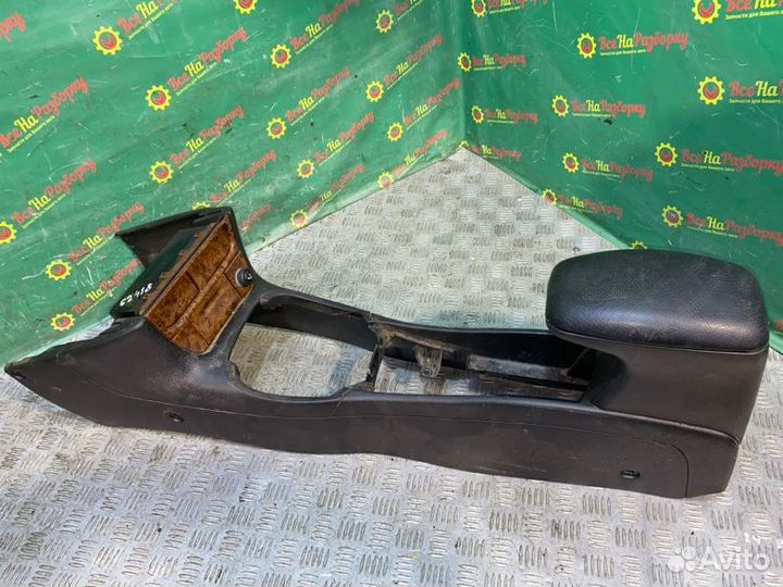 Подлокотник Opel Vectra 