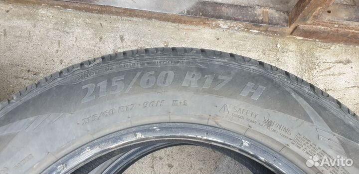 Matador MP 82 Conquerra 2 215/60 R17 96H
