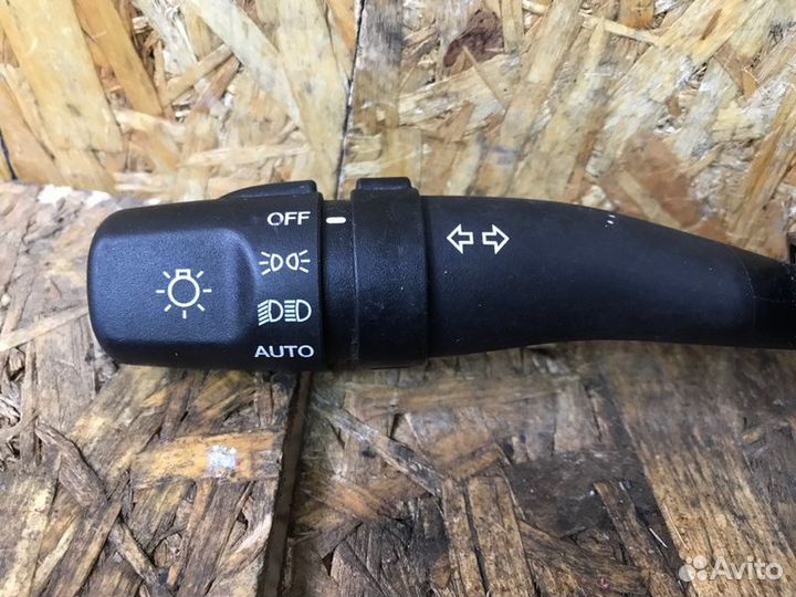 Подрулевой переключатель света Hyundai Accent