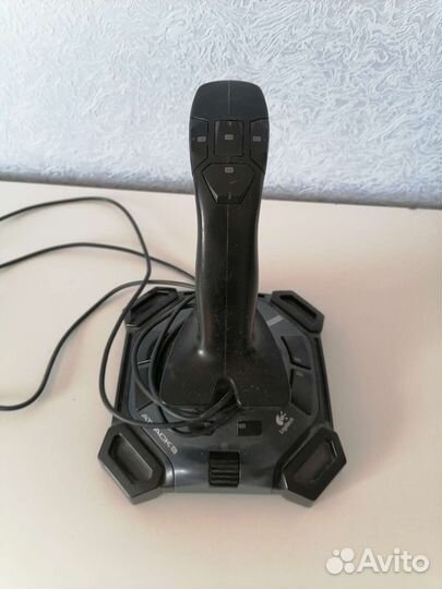 Джойстик logitech attack 3