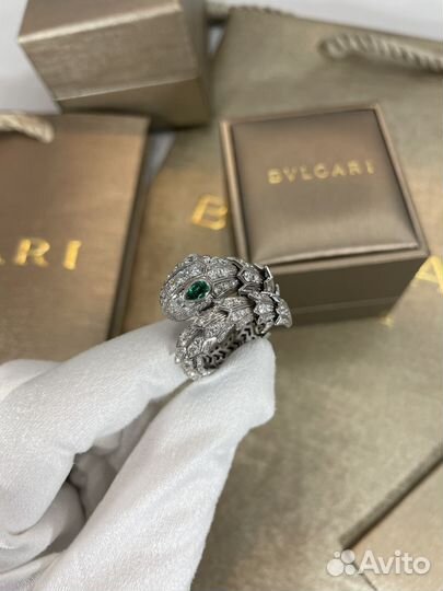 Кольцо bvlgari serpenti золотое с бриллиантами