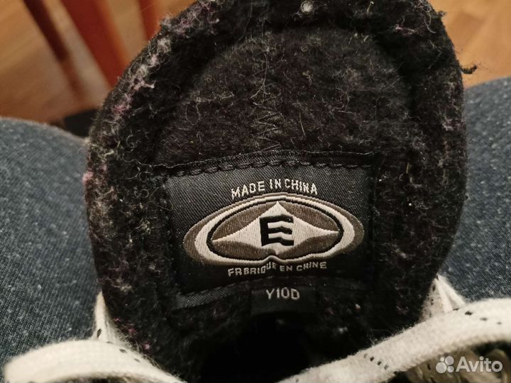 Коньки хоккейные детские