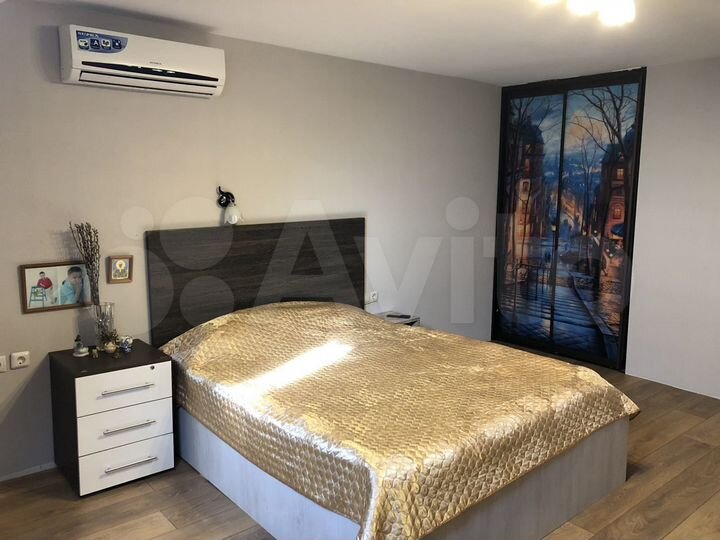 3-к. квартира, 82 м², 4/5 эт.