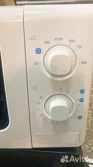 Микроволновая печь Samsung ME71KRW-3