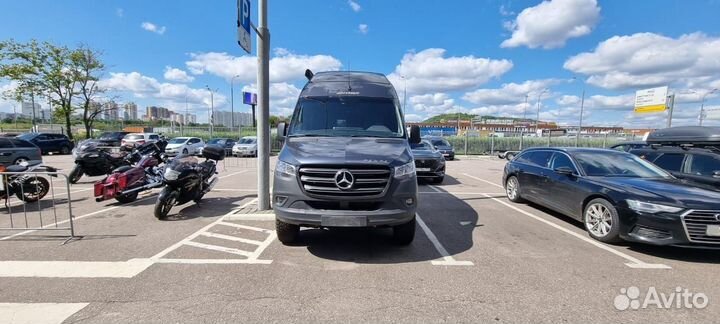 Кастенваген Mercedes-Benz Sprinter, 2022