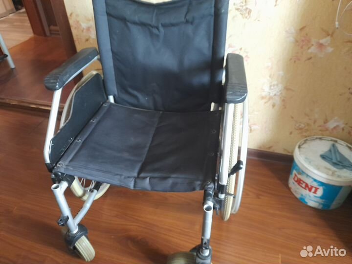 Коляска инвалидная