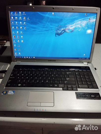 Ноутбук samsung r730