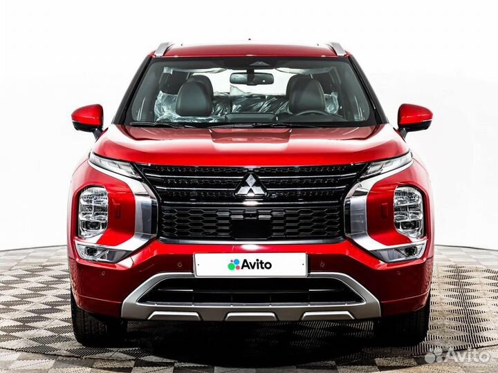 Mitsubishi Outlander 3.0 AT, 2023, 140 км