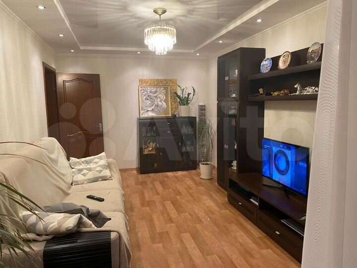 3-к. квартира, 70 м², 6/9 эт.