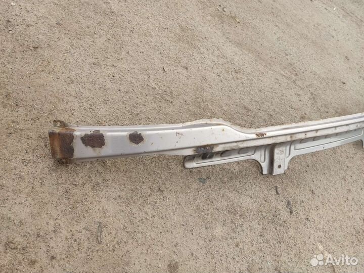 Фартук Волга 31105