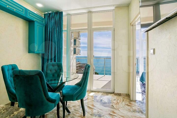 2-к. квартира, 80 м², 12/25 эт.