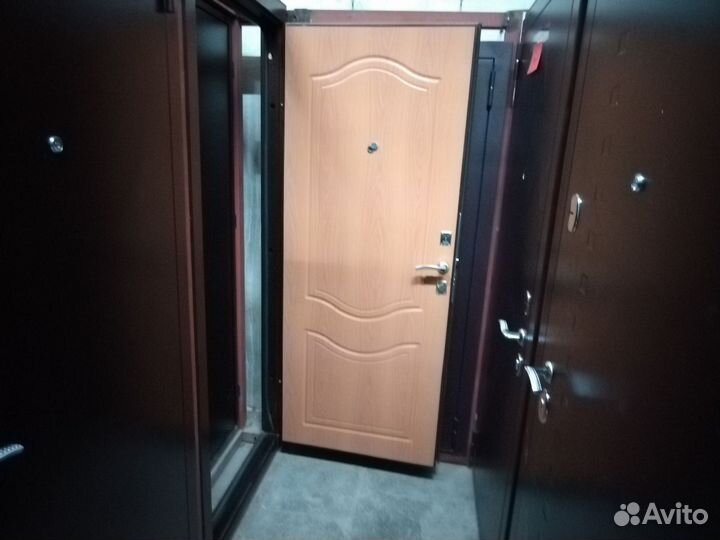 Дверь Входная