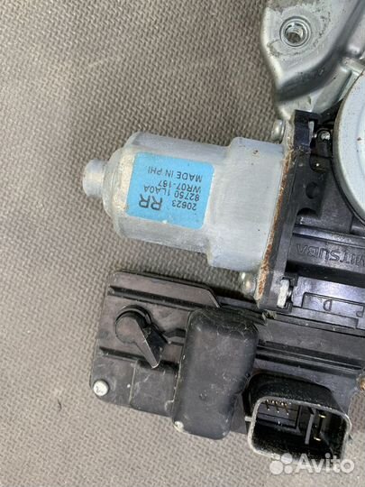 Стеклоподъемник Nissan Patrol 2011 827501LA0A Y62