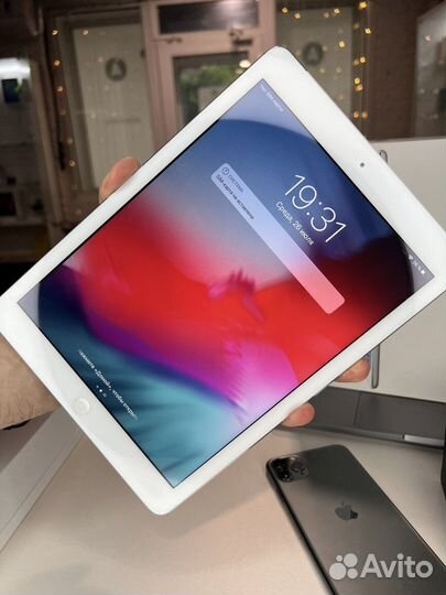 Apple iPad air 1 16gb/wifi+ sim