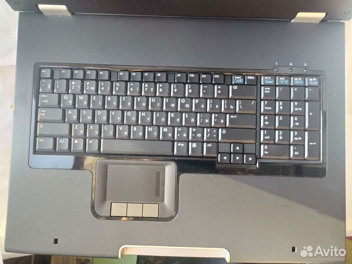 Монитор HP TFT7600 в стойку Rack 19 и бп 12В 2.5А