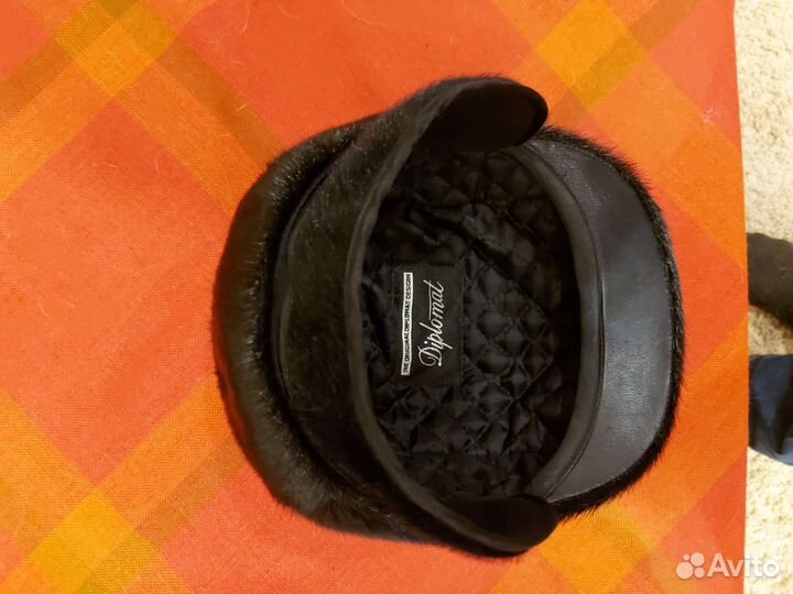 Меховая мужская кепка