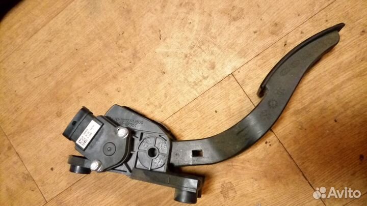 Педаль газа Солярис 1 1.6 АКПП