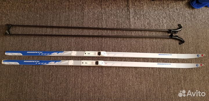 Беговые лыжи комплект