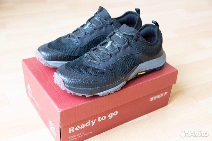 Кроссовки Humtto. Новые. 46 размер