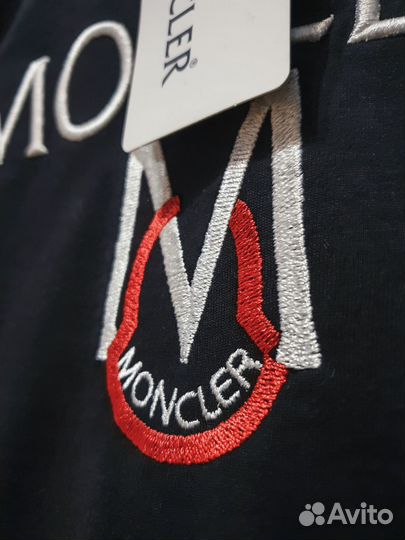 Moncler: ваша новая стильная футболка