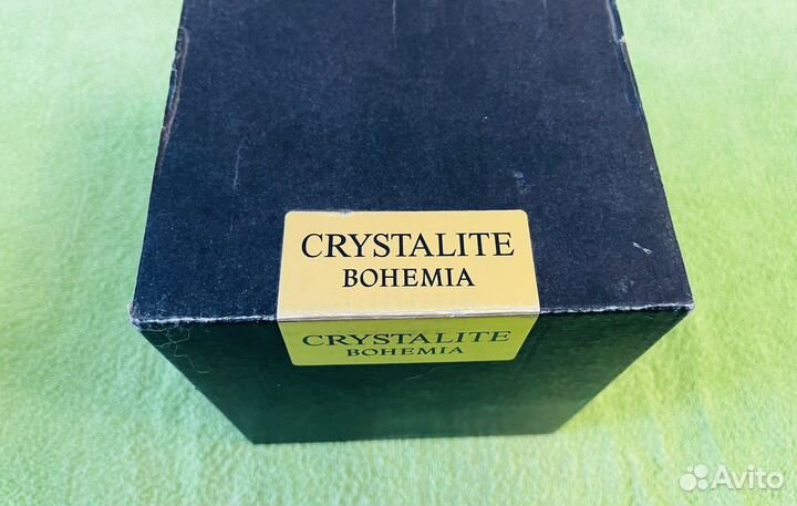 Конфетница с крышкой crystalite Bohemia