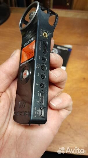 Аудиорекордер Zoom H1