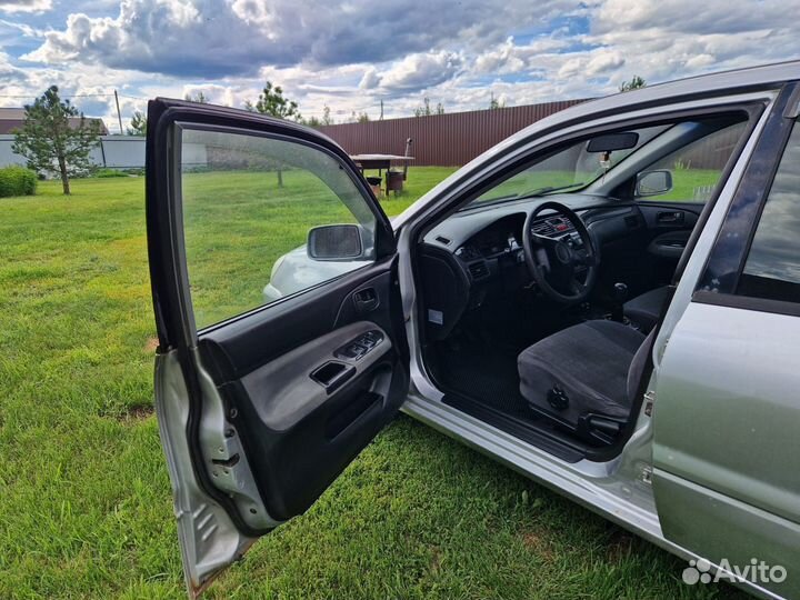Mitsubishi Lancer 1.6 МТ, 2004, 397 000 км
