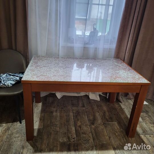 Кухонный стол бу