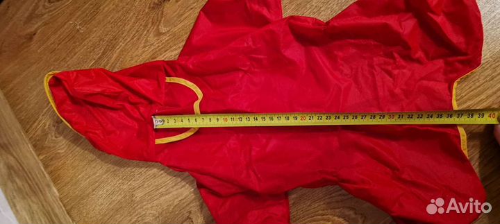 Дождевик для маленькой собаки