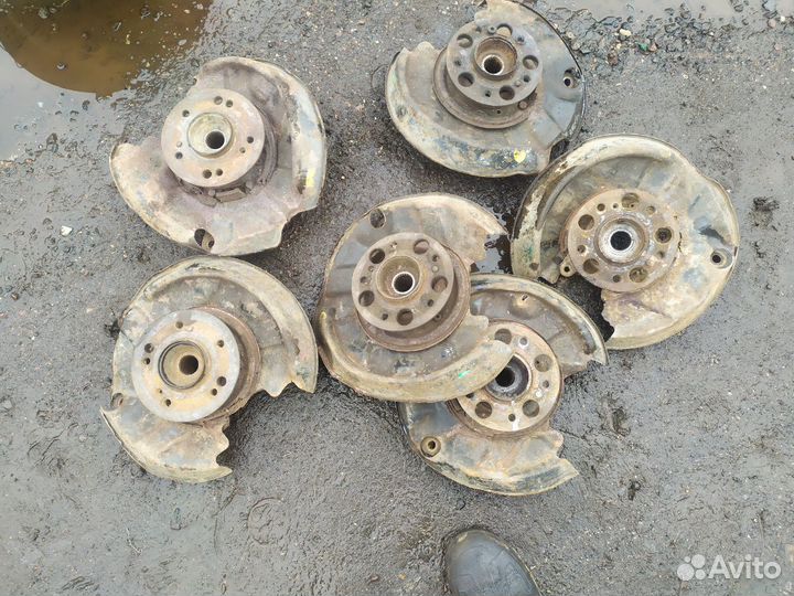 Задние ступицы Mercedes w201 w124