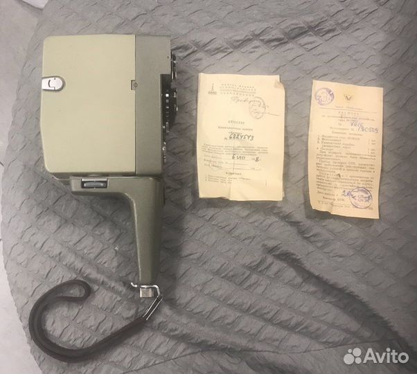 Две видеокамеры СССР и фотоаппарат шпиона