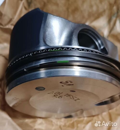 Поршень двигателя VAG