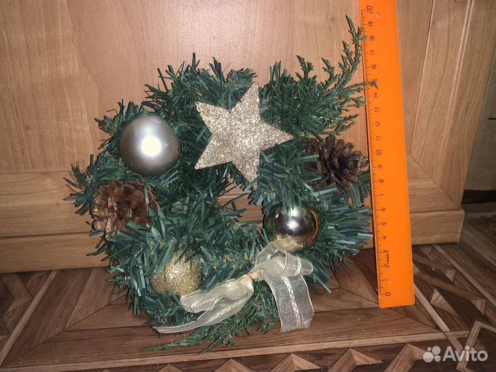 Новогодние украшения, елка, венок