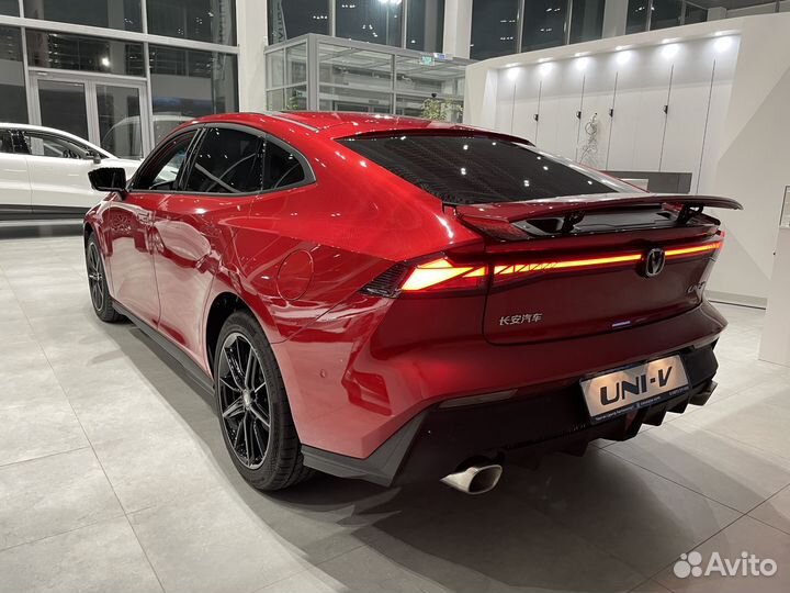 Changan UNI-V 1.5 AMT, 2023