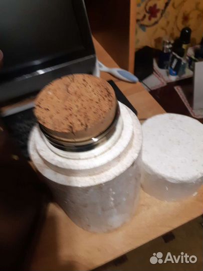 Термос в чемодане