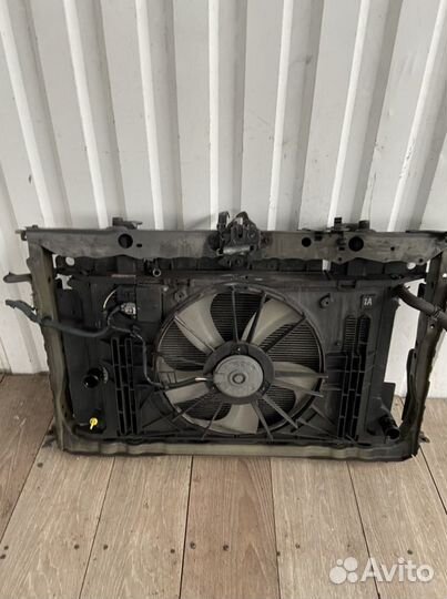 Диффузор toyota auris E150 1.6