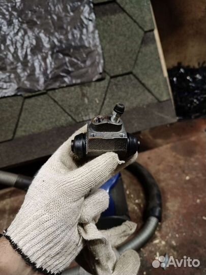 Отдам Цилиндр тормозной задний