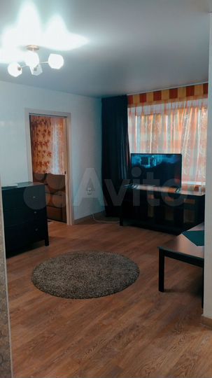 2-к. квартира, 55 м², 1/5 эт.