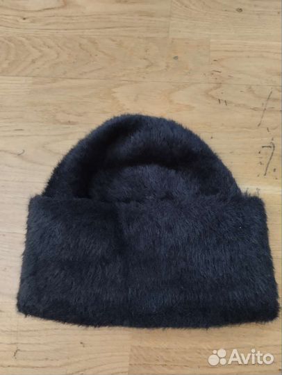 Шапка guess женская