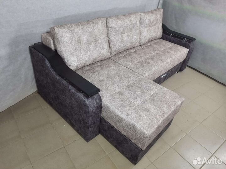Угловой диван