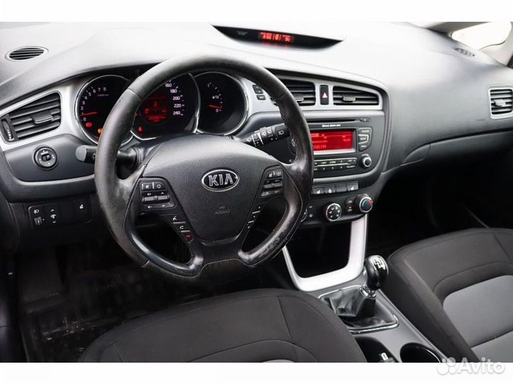 Kia Ceed 1.6 МТ, 2013, 203 000 км