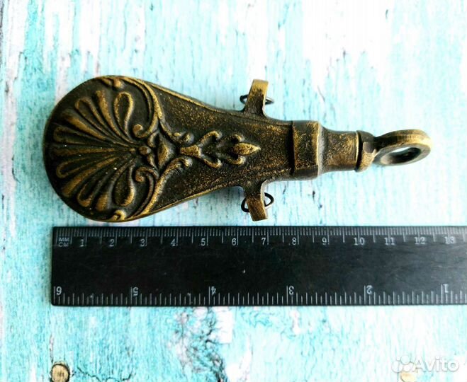 Пороховница старинная бронза