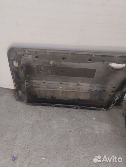 Дверь передняя правая audi a6 c4